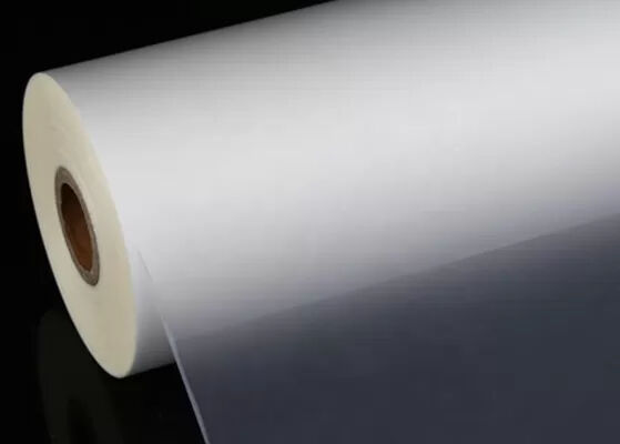 قیمت خوب مقاومت در برابر دمای -40 °C تا 120 °C رول فیلم لایه بندی با هسته کاغذ 3 اینچی و گزینه های چسب UV آب حلال آنلاین
